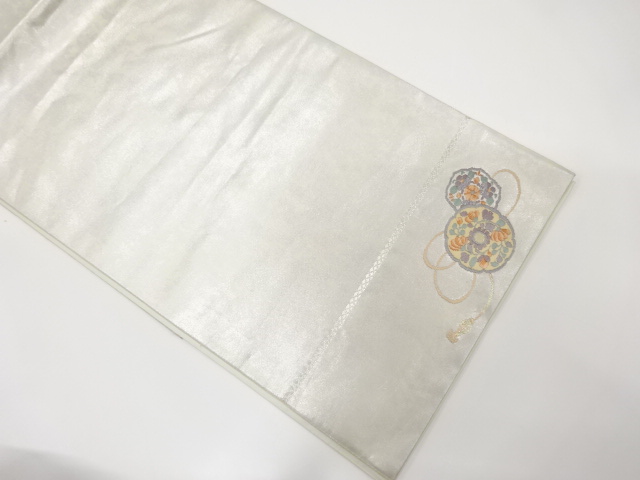 漆金泥本螺鈿障壁の図織出し袋帯